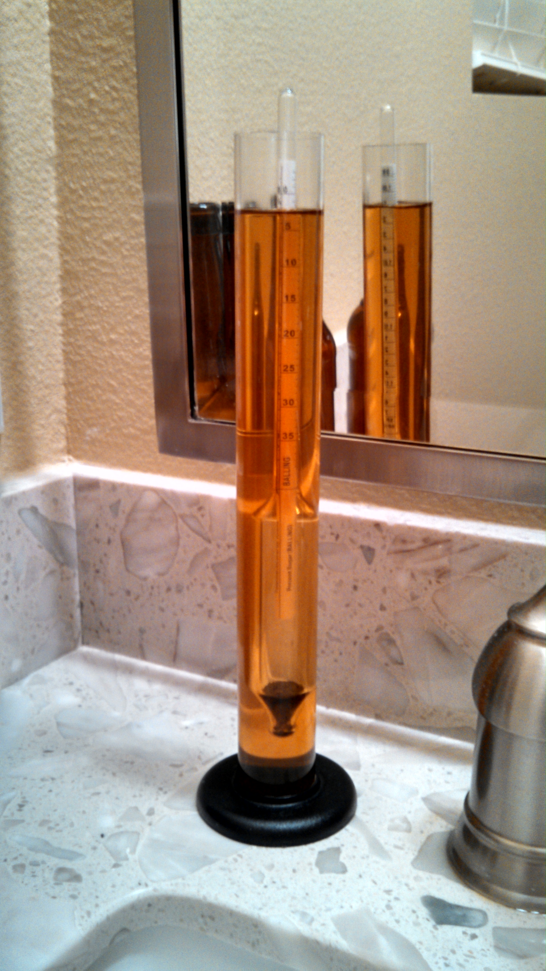 hydrometer sample at kegging